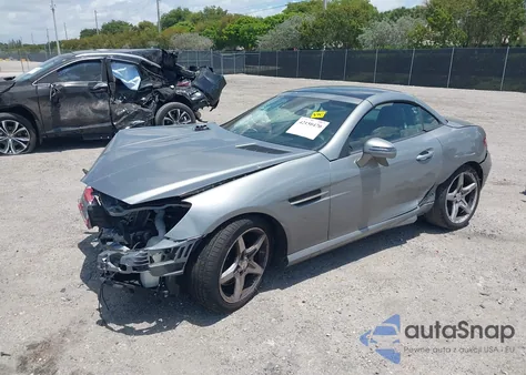 2014 Mercedes-Benz Slk 250 из США, поврежденный, VIN WDDPK4HA7EF092618